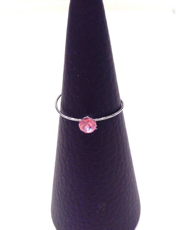 【SALE】1粒石の指輪/ コイルリング：サイズ＃１１～１４　ピンク 1枚目の画像