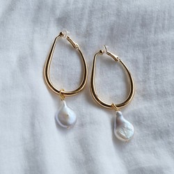 [免費送貨與新商品]大型淡水珍珠2way變形金圈形耳環 第1張的照片