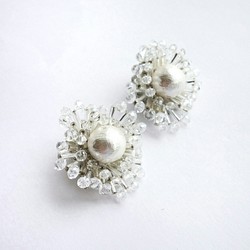 ♡婚禮♡棉珍珠和珠子蕾絲花瓣耳環 第1張的照片