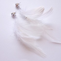 ♡♡也婚禮蓬鬆的羽毛和施華洛世奇鏈耳環 第1張的照片