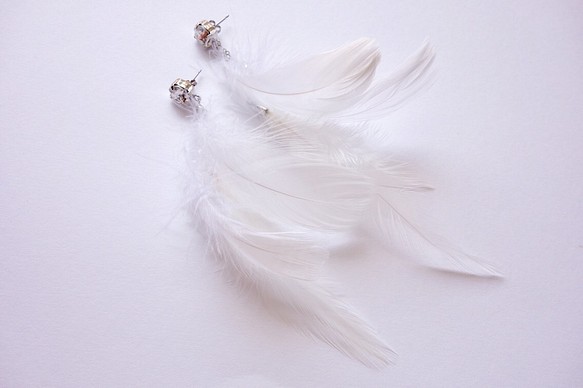 ♡♡也婚禮蓬鬆的羽毛和施華洛世奇鏈耳環 第1張的照片
