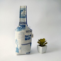 1987 Handmades 【舊報紙】雙面飲料杯套 冰霸杯套 環保杯套 水壺袋 第1張的照片