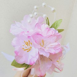 【送料無料】春の桜の可愛いコサージュ 1枚目の画像