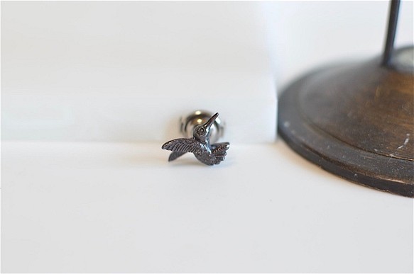 SV Pin 蜂鳥-黑色- 第1張的照片