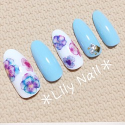 たらしこみアート風 フラワーネイルチップ ネイルチップ ネイルシール Lily Nail 通販 Creema クリーマ ハンドメイド 手作り クラフト作品の販売サイト