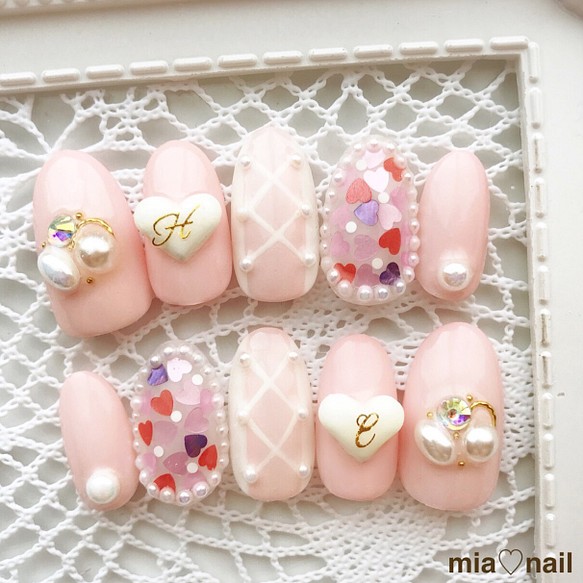 ゆめかわいい ハートがいっぱい ネイルチップ ネイルチップ ネイルシール Mia Nail 通販 Creema クリーマ ハンドメイド 手作り クラフト作品の販売サイト