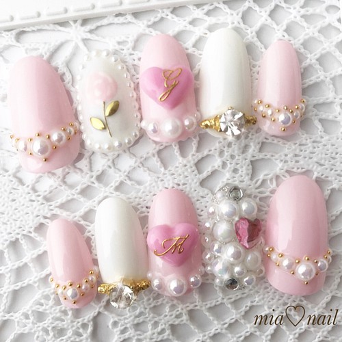 ゆめかわいい ピンクが可愛いお姫様ネイル ネイルチップ ネイルシール Mia Nail 通販 Creema クリーマ ハンドメイド 手作り クラフト作品の販売サイト