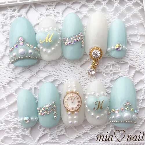 ゆめかわいい 夢の国シンデレラネイル ネイルチップ ネイルシール Mia Nail 通販 Creema クリーマ ハンドメイド 手作り クラフト作品の販売サイト