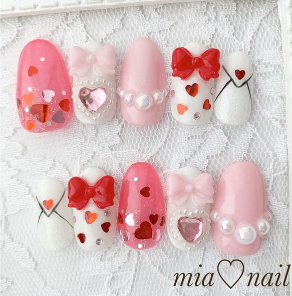 ゆめかわいい ピンクと赤の可愛いリボンネイル ネイルチップ ネイルシール Mia Nail 通販 Creema クリーマ ハンドメイド 手作り クラフト作品の販売サイト