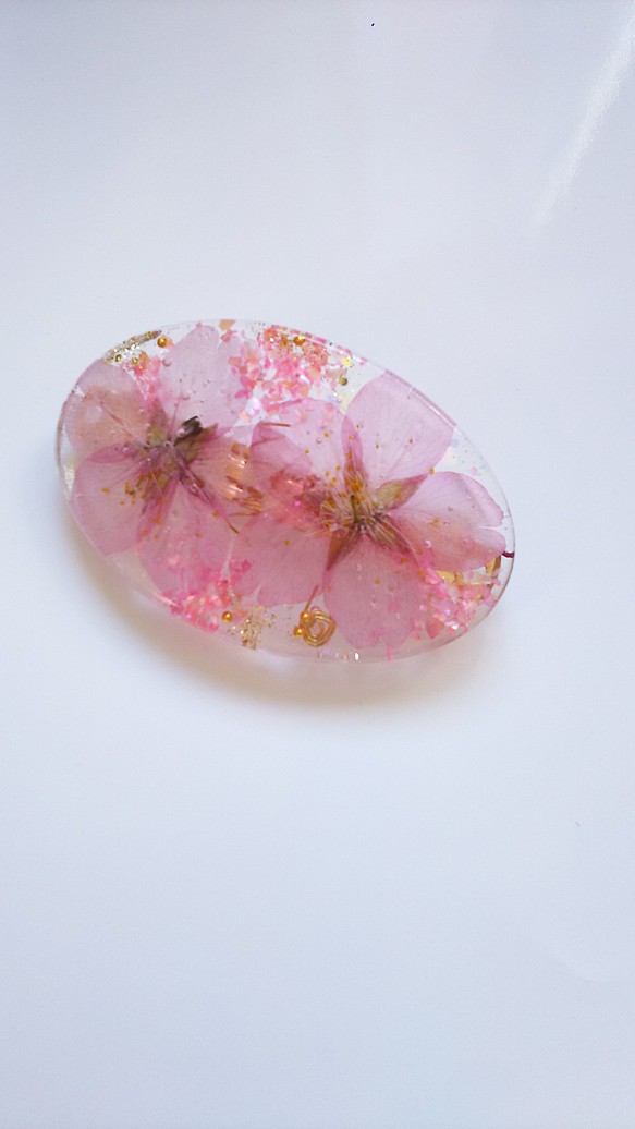 【幸運・浄化】桜ののオルゴナイトのバレッタ 1枚目の画像