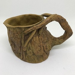 手作陶藝品---樹段茶海---收藏或贈與朋友特殊的禮物，精緻特殊有收藏紀念，主要可當泡茶時，倒入茶湯專用的杯子! 第1張的照片