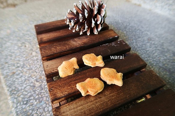 warai手作 迷你鯛魚燒 鯛魚燒 擬真食物 DIY 吊飾/配件/墬飾/貼片 (單個價錢) 第1張的照片