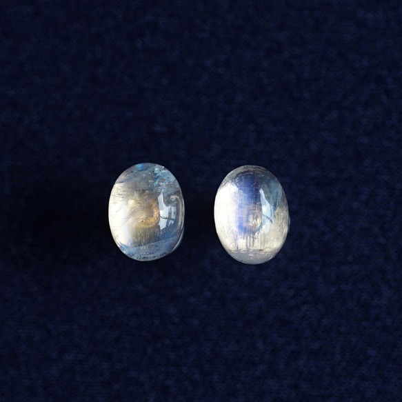 14KGF pierced earring with White Labradorite. 第1張的照片