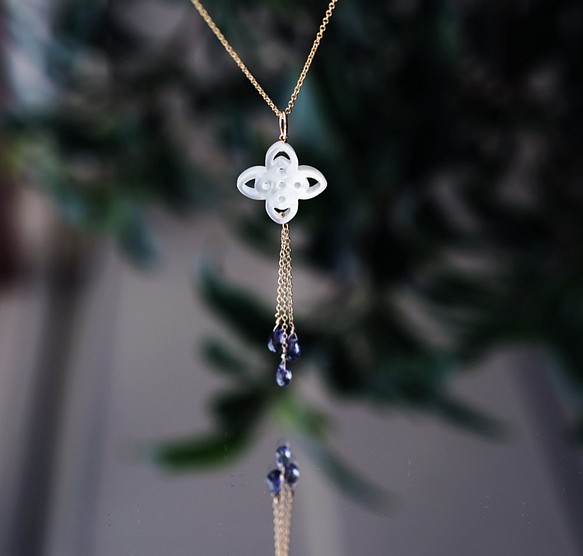 14KGF 50cm Neckrace with Iolite and White shell. 第1張的照片