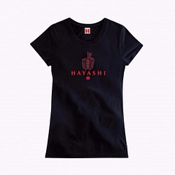 日本の森林部門稲荷神社のスタイル記念Tシャツ（メス）（ブラック） 1枚目の画像