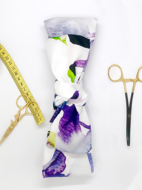 阿拉裡皮嬌鶲- 水彩設計印花 是髮帶也是領巾-手工製作 寬版/交叉/蝴蝶結可拆 第1張的照片