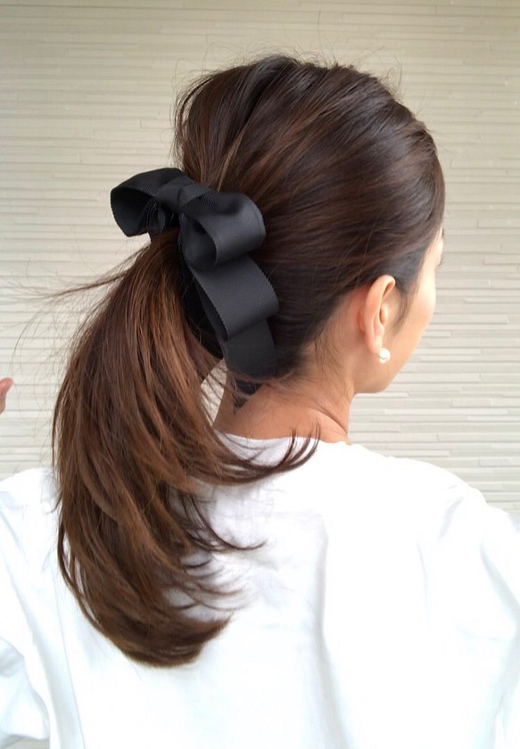 No 003 垂れ下がり Ribbon Mokubaリボン バナナクリップ ブラック ヘアアクセサリー Amarra 通販 Creema クリーマ ハンドメイド 手作り クラフト作品の販売サイト