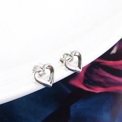イヤリング小さな愛のフレーム925の純銀製のイヤリング 1枚目の画像