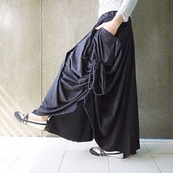Funky Steampunk Convertible Black Cotton Jersey Skirt/Pants 第1張的照片