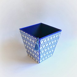 ロイヤルブルーのモロッカン柄  カルトナージュインテリアボックス 1枚目の画像