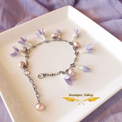 mimetic clay flower手工飾品系列~矢車菊+紫色淡水珍珠+不鏽鋼 手鍊 第1張的照片