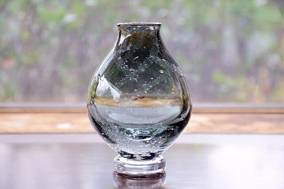 台付泡花瓶 1枚目の画像