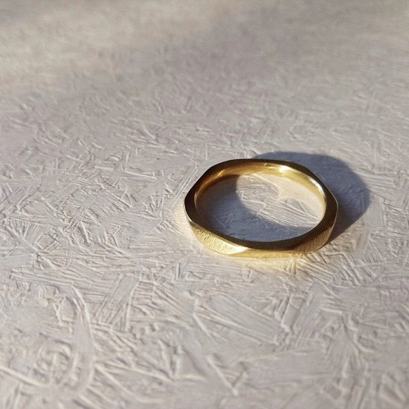 <山陵線-蜿蜒> 黃銅 挫痕質感戒指 手作 第1張的照片