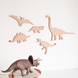 木製［送料込］レターバナー Myfavorite シリーズ［ 恐竜 ］2歳　3歳　誕生日 1枚目の画像