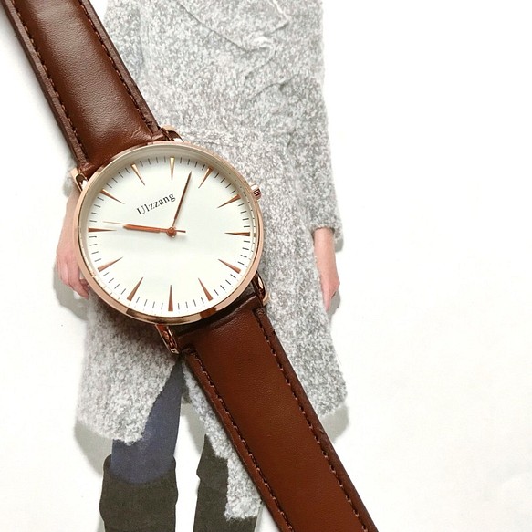 【レザーがある生活】腕時計 単品価格 ライトブラウン レザー ブレスレット  かわいい おしゃれ メンズ レディース 1枚目の画像