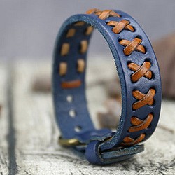 オリジナル牛革ブレスレットLeather Bracelet  ブルー Blue 1枚目の画像
