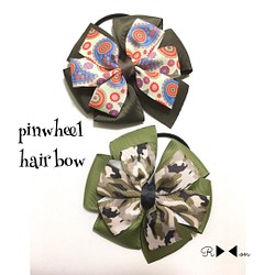 8＊PinwheelBow(ピンウィールボウ)♡風車型ポニー用リボンゴム♡ペイズリー&カモフラ♡同梱で1点¥350に♪ 1枚目の画像