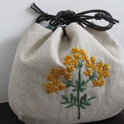 お花の手刺繍シジミ巾着＾＾＊sold 1枚目の画像