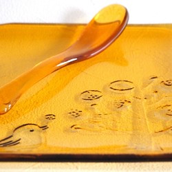 トロ〜ンと模様のお皿とスプーンのセット(黄色） 1枚目の画像
