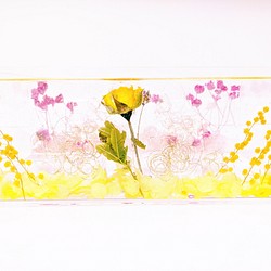 ピンクと黄色のバラのハーバリウムティッシュケース 1枚目の画像