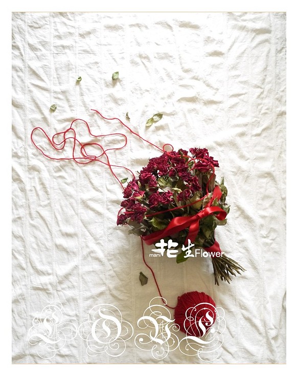 紅色玫瑰乾燥花材料 第1張的照片