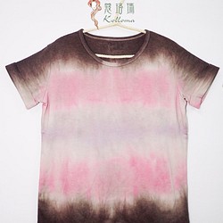 ♔Koroma♘ Ⓓⓔⓢⓘⓖⓝ -手染めピンクとカラフルな反射ラウンドネックショート T-ブラックピンクパープル元の価格 $68 1枚目の画像