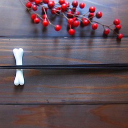 筷子架/骨頭白骨（2套） 第1張的照片