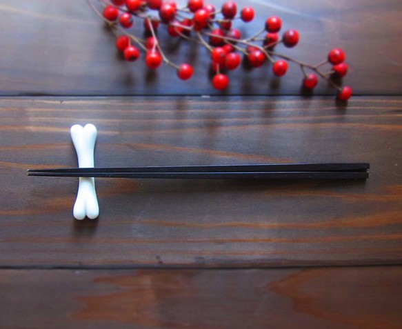 筷子架/骨頭白骨（2套） 第1張的照片