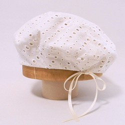 我想在春夏穿的比賽貝雷帽。蕾絲貝雷帽 - 白色【PL 1225  - 白色】 第1張的照片