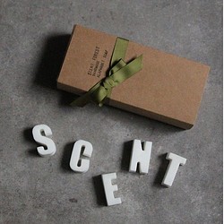 英文字母手工皂-5pc禮盒組 第1張的照片