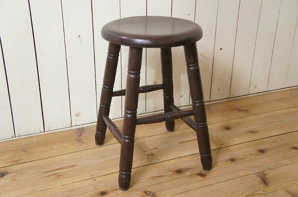 英国アンティーク調 西洋 スツール マホガニー無垢材 丸椅子 ダーク　cha155 1枚目の画像