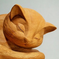木彫り　夢猫　一点もの 1枚目の画像