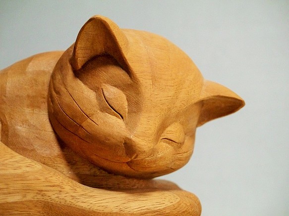 木彫り　夢猫　一点もの