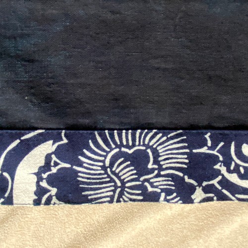 古布 家紋藍染筒描木綿と藍型染の刺し子ベスト その他トップス 古布屋 