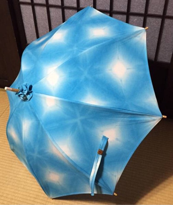 手染め 雪花絞りの日傘  かき氷風 初夏の持ち物 1枚目の画像