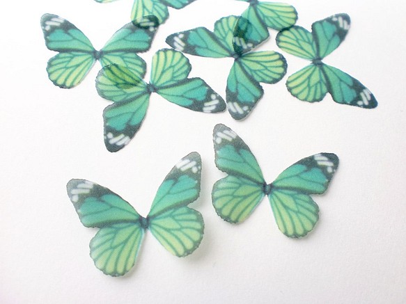 ちょうちょのパーツ 3cm シフォン オーガンジー 素材　蝶 パーツ 緑 グリーン 蝶々 60 1枚目の画像