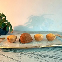 印花金邊麵包托盤_陶器餐盤 第1張的照片