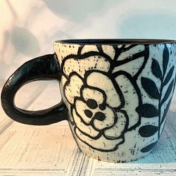 ヤン彫刻シリーズ-フラワーホワイト陶器コーヒーカップ（売り切れ、リメイク）_陶器マグ 1枚目の画像