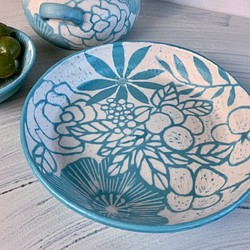 陽刻系列-湖水藍花卉大盤__陶器餐盤 第1張的照片