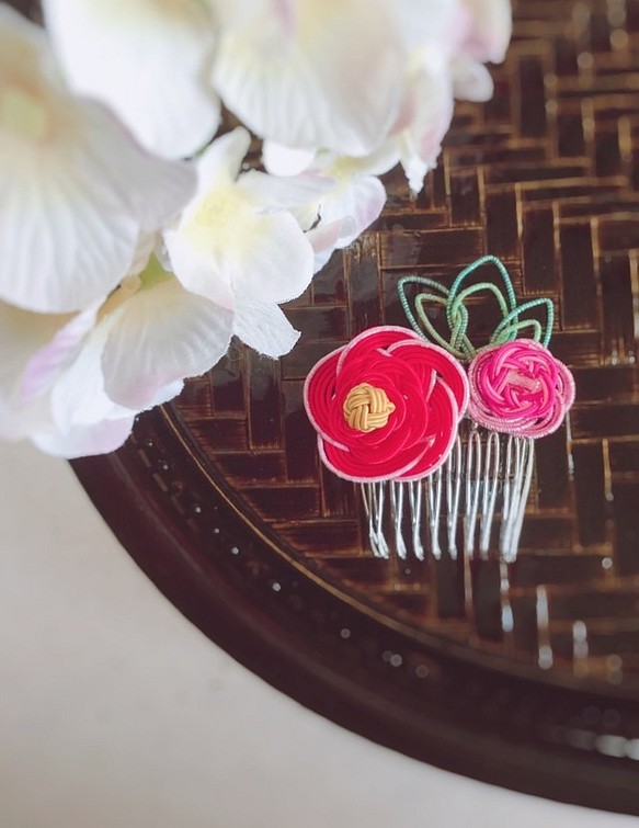 水引“Mizuhiki”製作　花藝設計　髮飾　茶花　紅　日式 第1張的照片